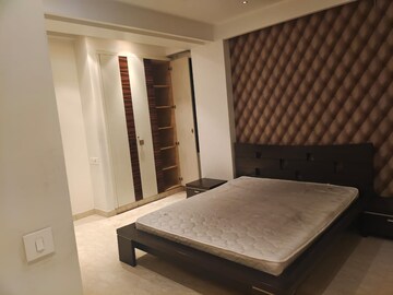 Bedroom in 3 BHK Apartment at Defence Colony – for Rent