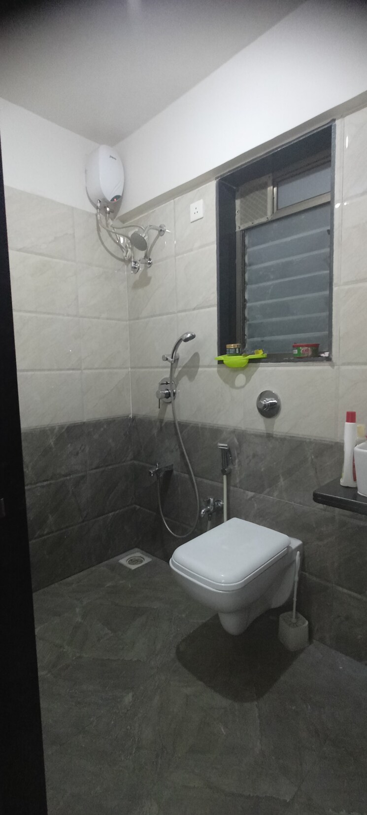 Bathroom, kalpavruksh-garden-1 1 Bedroom 640 Sq.Ft. Apartment In Kandivali West Mumbai 8895385