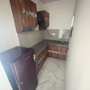 Kitchen in 1 BHK Apartment at Dlf City Phase 3 – for Rent