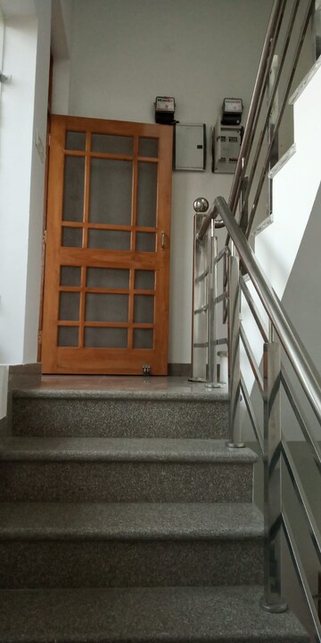 Staircase in 2 BHK Villa at Race Course – for Rent
