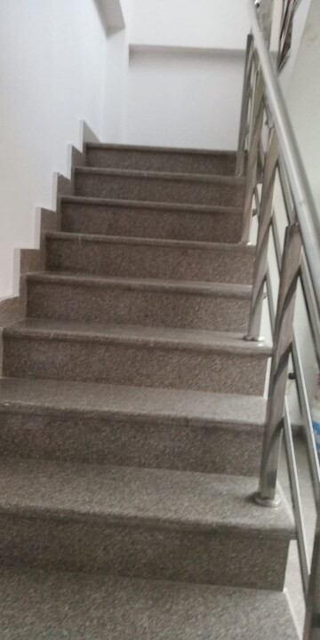 Staircase in 2 BHK Villa at Race Course – for Rent