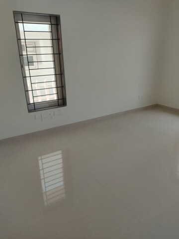 Room in 4 BHK Apartment at Pristine Hill View Elitus Euphoria, Yelahanka – for Sale