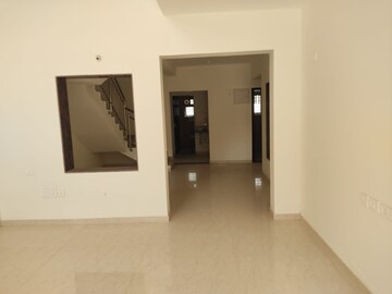 Room in 4 BHK Apartment at Pristine Hill View Elitus Euphoria, Yelahanka – for Sale
