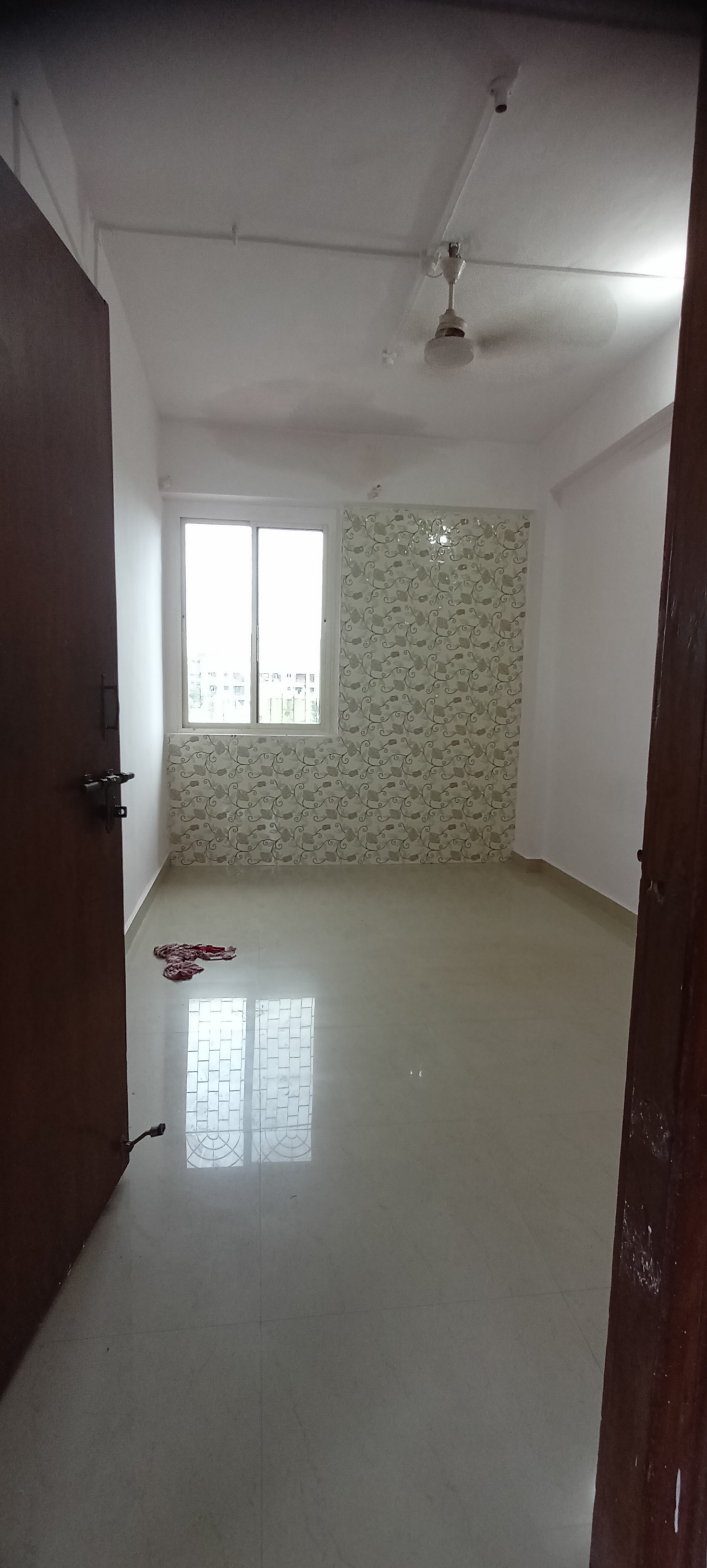2 BHK 720 Sq.Ft. Apartment in Charkop Priya CHS