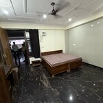 1 Rk  + Extra Room 400 Sq.Ft. Builder Floor in Sector 63A