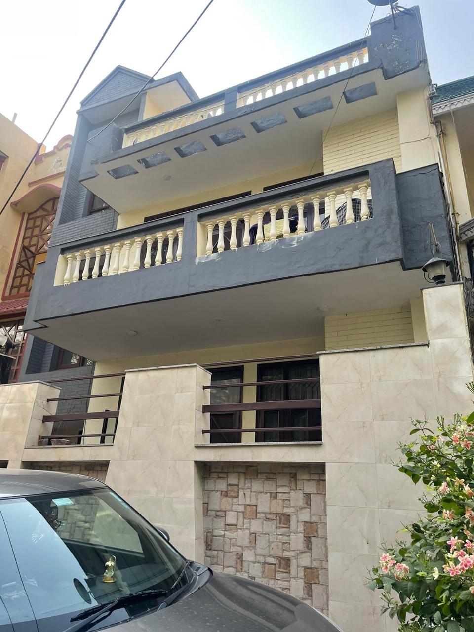 2 BHK Apartment For Sale in Gaur City-2