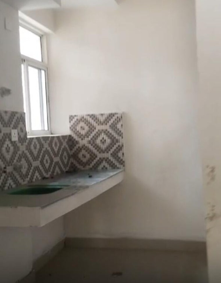 Living Room, jaypee-greens-kosmos 3 Bedroom 806 Sq.Ft. Apartment In Sector 134 Noida 8895481