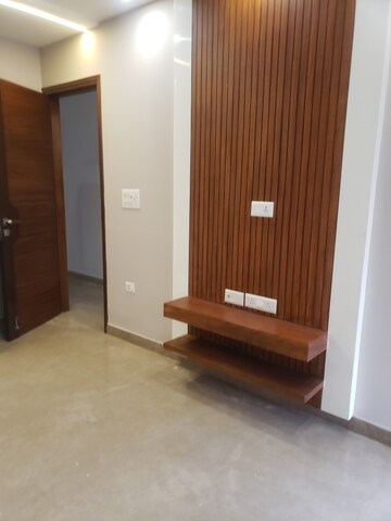 Room in 3 BHK Builder Floor at Tilak Nagar – for Sale