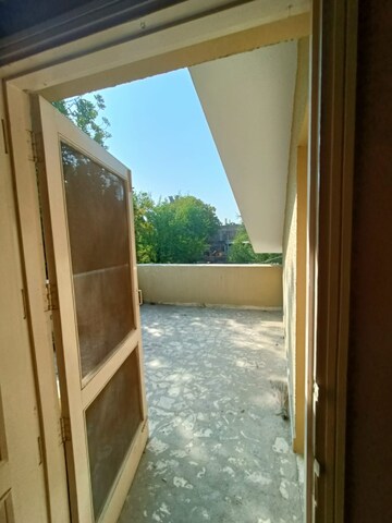 Balcony in 1 BHK Villa at Saket – for Rent