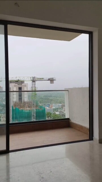 Room in 3 BHK Apartment at Lodha Palava City Lakeshore Greens, Dombivli East – for Rent
