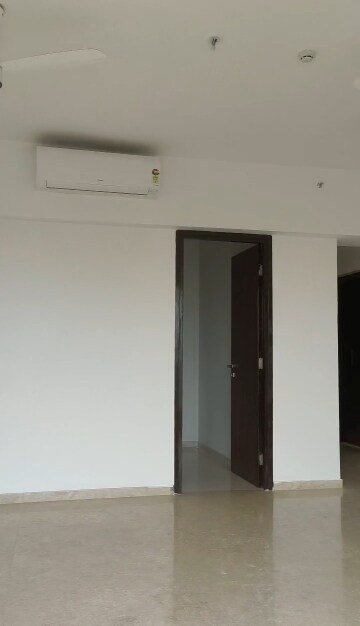 Room in 3 BHK Apartment at Lodha Palava City Lakeshore Greens, Dombivli East – for Rent
