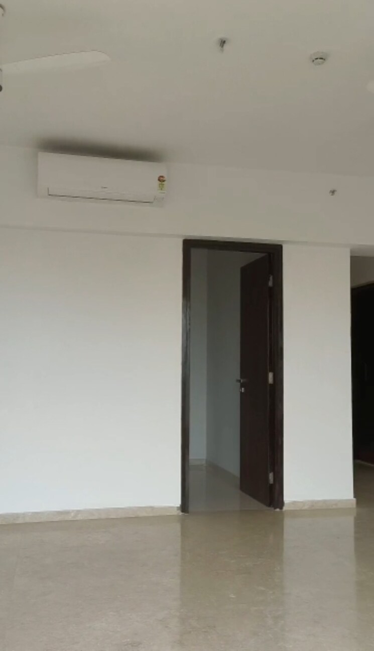 Room, lodha-palava-city-lakeshore-greens 3 Bedroom 817 Sq.Ft. Apartment In Dombivli East Thane 8895522