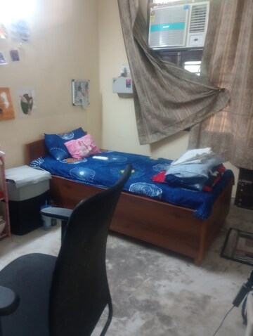 Living Room in 3 BHK Builder Floor at Sector 23 – for Rent