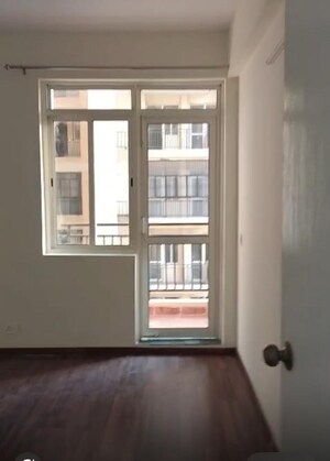 Room in 3 BHK Apartment at ATS Nobility, Sector 4 Greater Noida – for Sale
