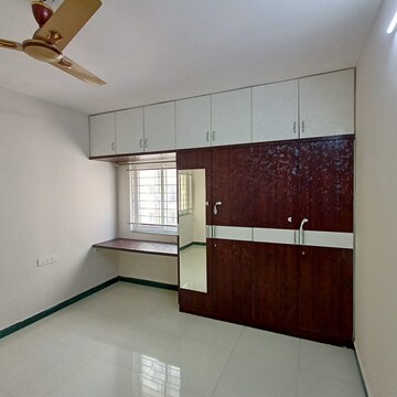 Room in 3 BHK Apartment at My Home Abhra, Madhapur – for Rent