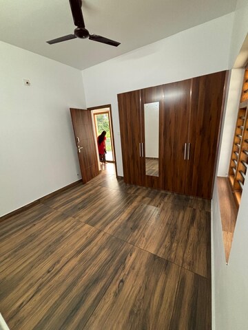 Room in 4 BHK Independent House at Nadathara – for Sale