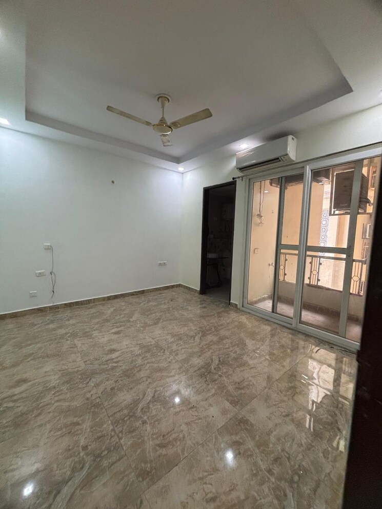 Room, mi-rustle-court 2 Bedroom 1450 Sq.Ft. Apartment In Gomti Nagar Lucknow 8895602