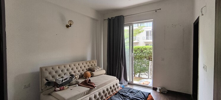 Master Bedroom, bptp-amstoria 4 Bedroom 3560 Sq.Ft. Villa In Sector 102 Gurgaon 8895605