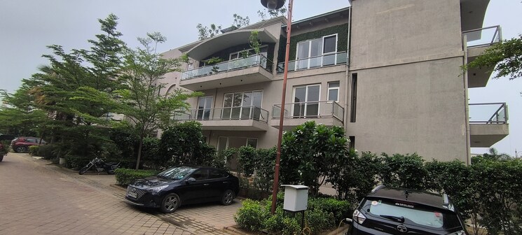 Exterior View, bptp-amstoria 4 Bedroom 3560 Sq.Ft. Villa In Sector 102 Gurgaon 8895605