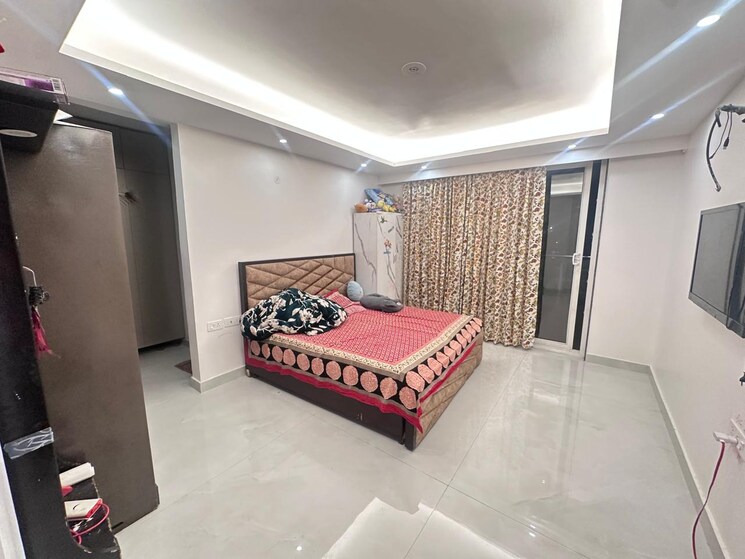 Bedroom, sector 21 4 Bedroom 360 Sq.Yd. Builder Floor In Sector 21 Gurgaon 8895601