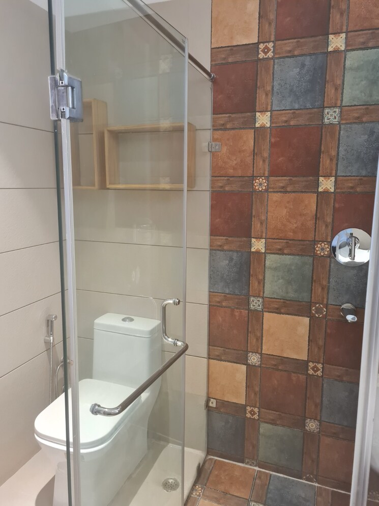 Bathroom, greater kailash ii 4 Bedroom 2500 Sq.Ft. Apartment In Greater Kailash ii Delhi 8895617