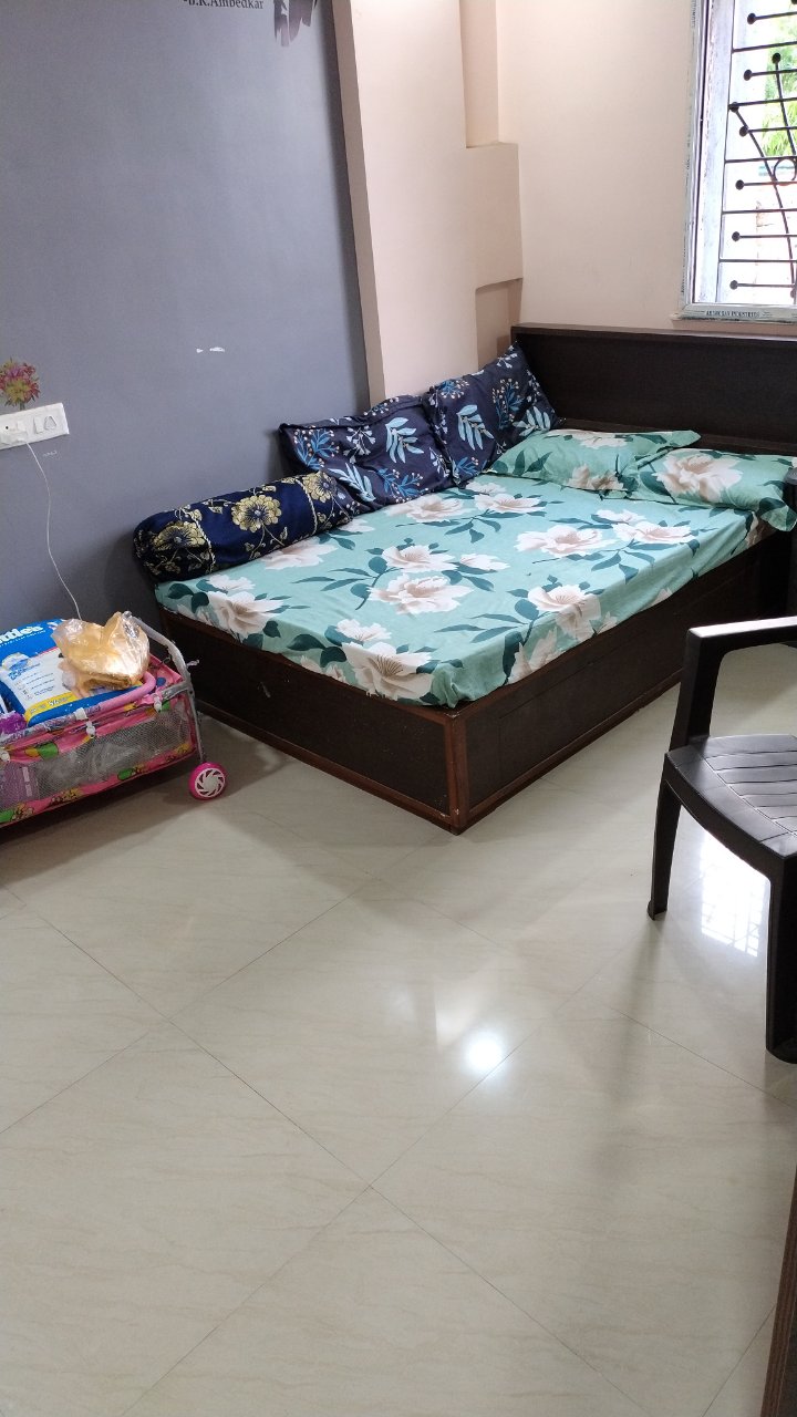 2 BHK Apartment For Sale in Husaini Palace 