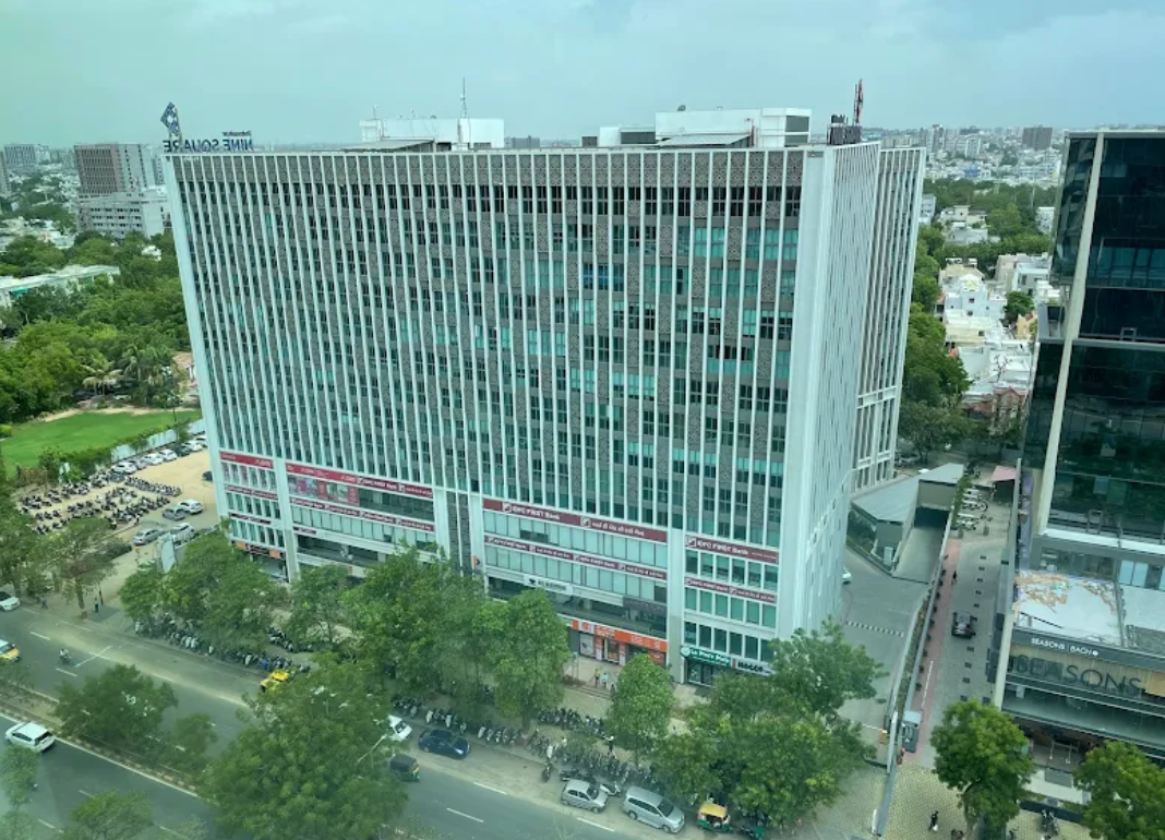 Office Space For Rent in Flat For Rent 