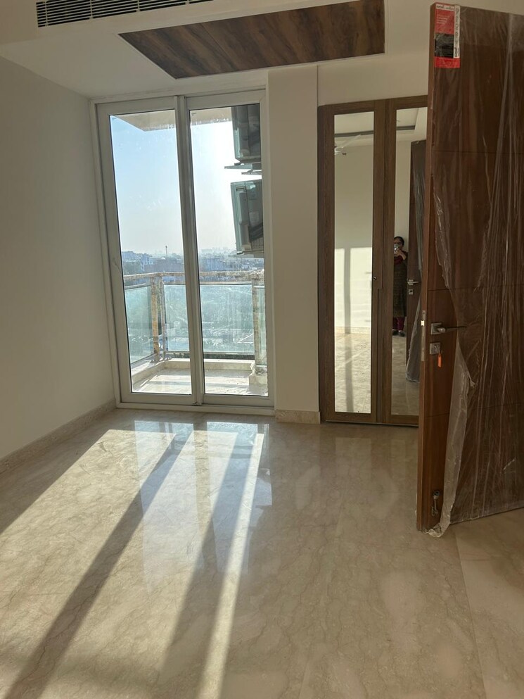 Room, ambience-creacions 3 Bedroom 1860 Sq.Ft. Apartment In Sector 22 Gurgaon 8895630