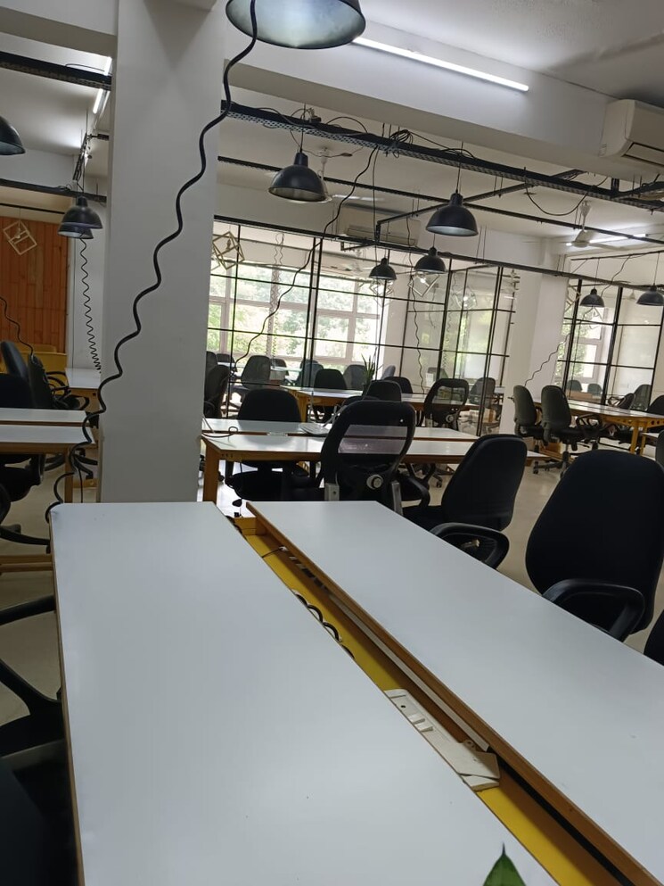 Team Area, okhla industrial estate phase 3 Commercial Office Space 2500 Sq.Ft. In Okhla Industrial Estate Phase 3 Delhi 8895698