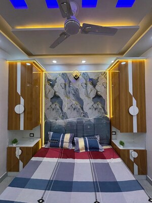 Master Bedroom in 2.5 BHK Builder Floor at SA HOMES I, Uttam Nagar – for Sale