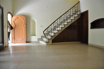 Staircase in 6 BHK Villa at Chanakyapuri – for Rent