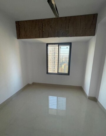Room in 2 BHK Apartment at Amar Kunj Goregaon West, Goregaon West – for Rent