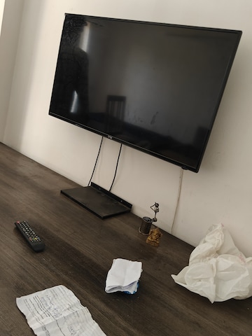Furnished Amenities in 3 BHK Apartment at Paras Tierea, Sector 137 – for Rent