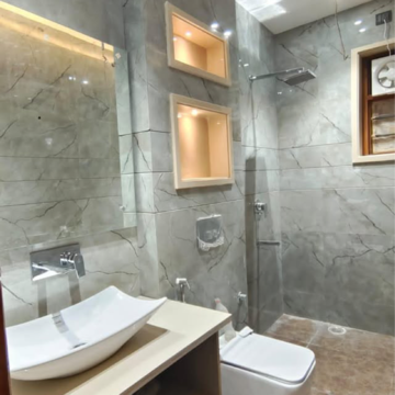 Bathroom in 4 BHK Apartment at Rps Palms, Sector 88 – for Rent