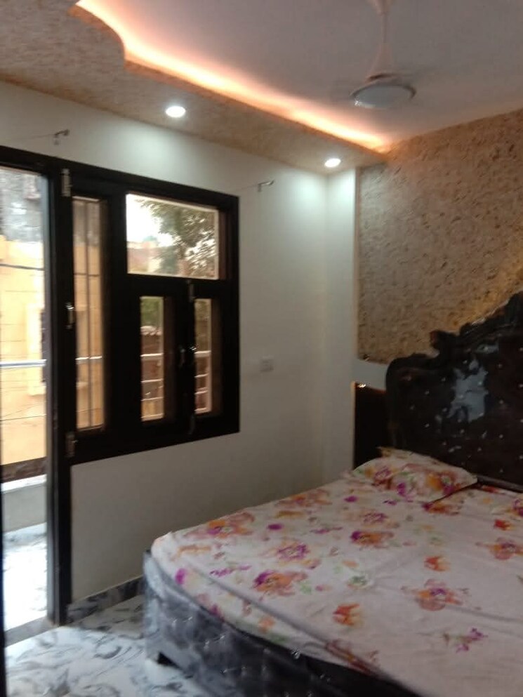 Room, sa-homes-i 2.5 Bedroom 457 Sq.Ft. Builder Floor In Uttam Nagar Delhi 8895909