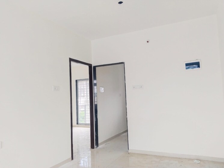 Room, romell-serene 1 Bedroom 400 Sq.Ft. Apartment In Borivali West Mumbai 8896010
