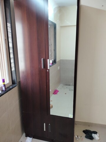 Furnished Amenities in 3 BHK Apartment at Bhoomi Park II, Malad West – for Rent