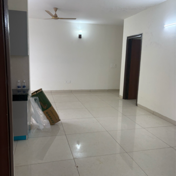Room in 3 BHK Apartment at RPS Auria, Sector 88 – for Rent