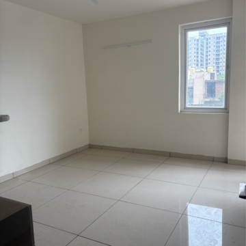 Room in 3 BHK Apartment at RPS Auria, Sector 88 – for Rent