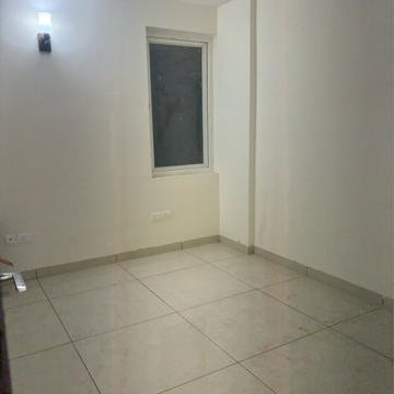 Room in 3 BHK Apartment at RPS Auria, Sector 88 – for Rent
