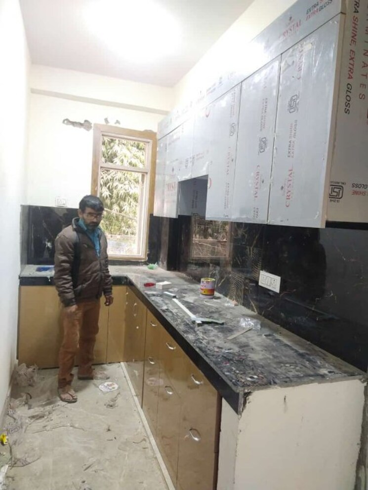 Kitchen, pandav nagar 3 Bedroom 1100 Sq.Ft. Builder Floor In Pandav Nagar Delhi 8895952