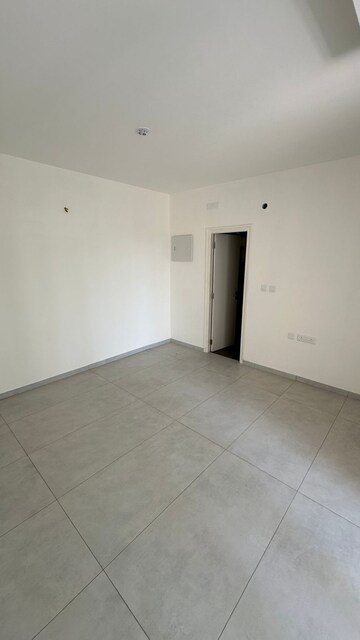 Room in 3 BHK Apartment at Casagrand Boulevard, Hennur Road – for Sale