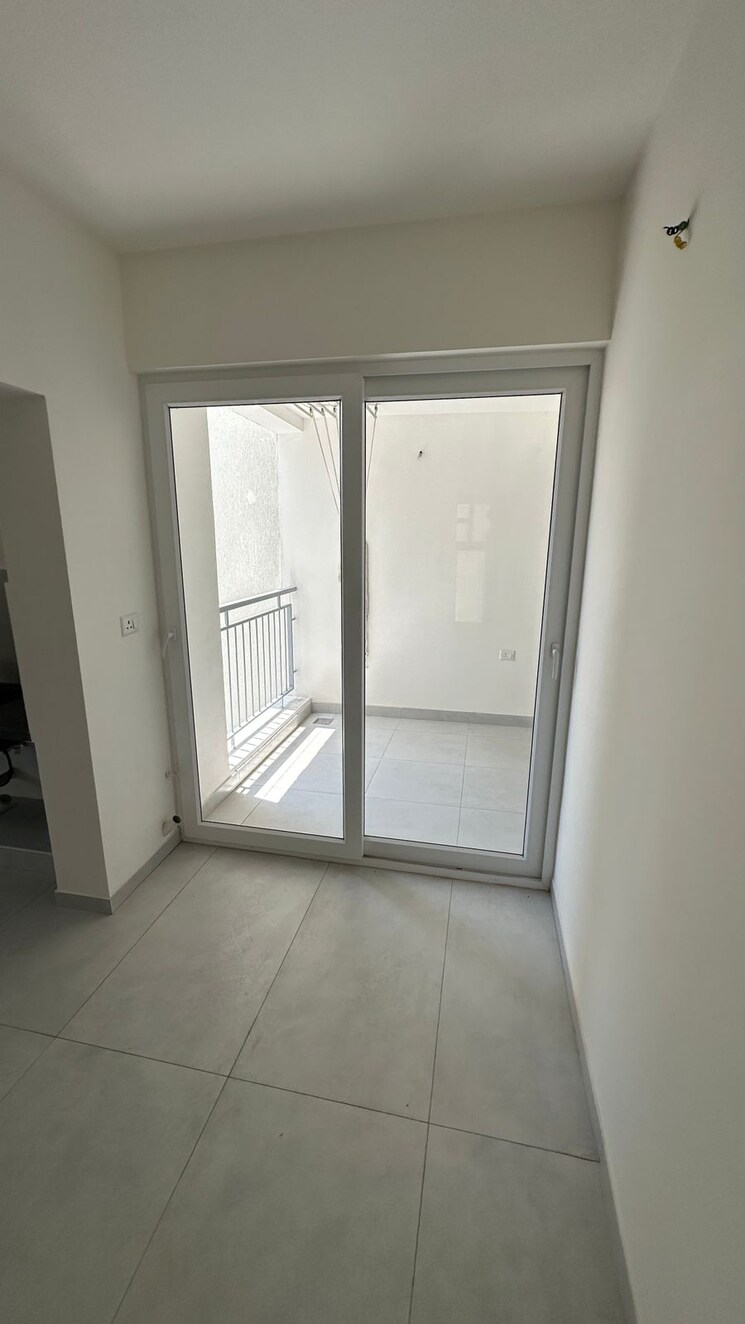 Room, casagrand-boulevard 3 Bedroom 2400 Sq.Ft. Apartment In Hennur Road Bangalore 8896043