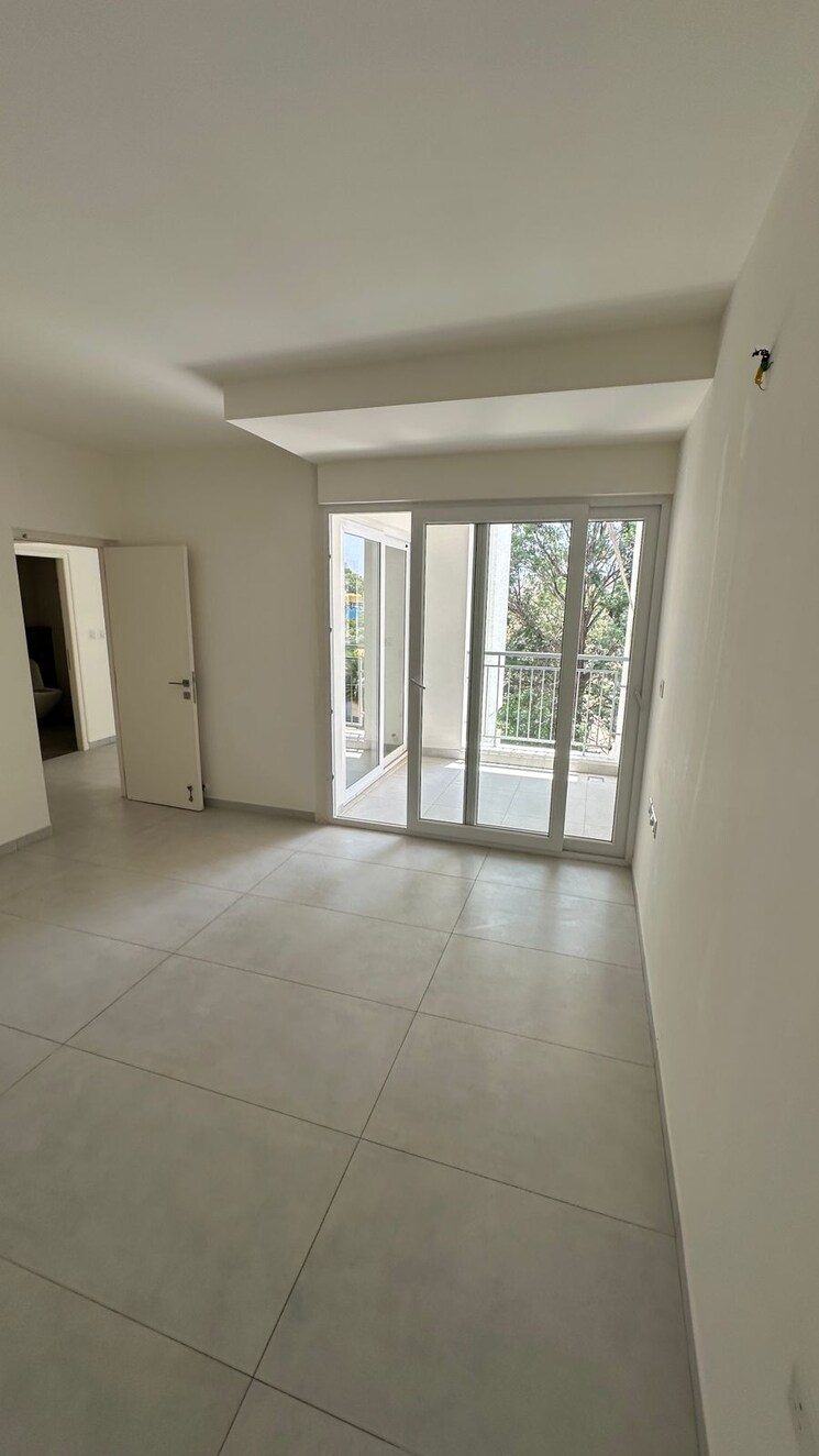 Room, casagrand-boulevard 3 Bedroom 2400 Sq.Ft. Apartment In Hennur Road Bangalore 8896043