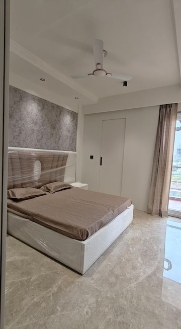Bedroom in 3 BHK Builder Floor at Orris Atulyam, Sector 83 – for Sale