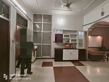 Living Room in 2 BHK Independent House at Gomti Nagar – for Rent