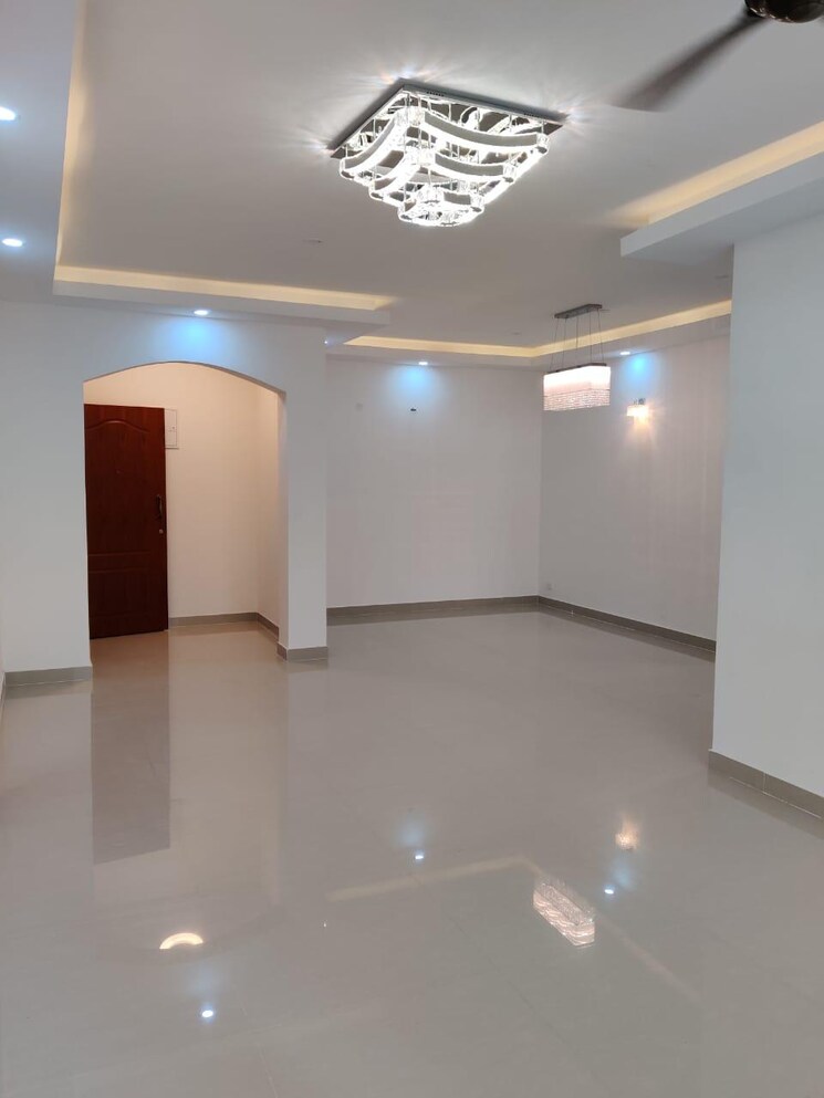Room, regency-la-majad 3 Bedroom 2096 Sq.Ft. Apartment In Hbr Layout Bangalore 8896114
