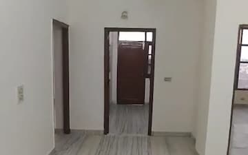 2 BHK Builder Floor For Rent in Choti Baradari I