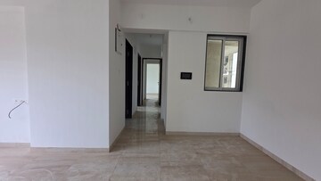 Room in 2 BHK Apartment at Gundecha Greens, Kandivali East – for Rent