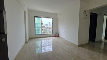 Room in 2 BHK Apartment at Gundecha Greens, Kandivali East – for Rent